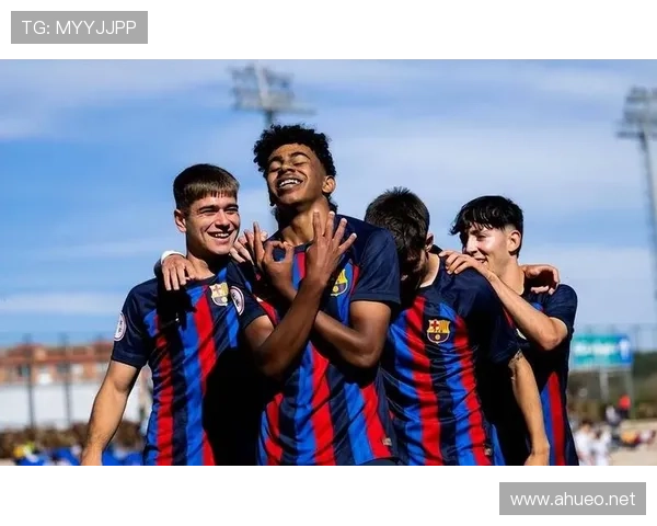 亚马尔天赋上限解析:巅峰期潜力与同代对比 亚马尔天赋上限解析:巅峰期潜力与同代对比