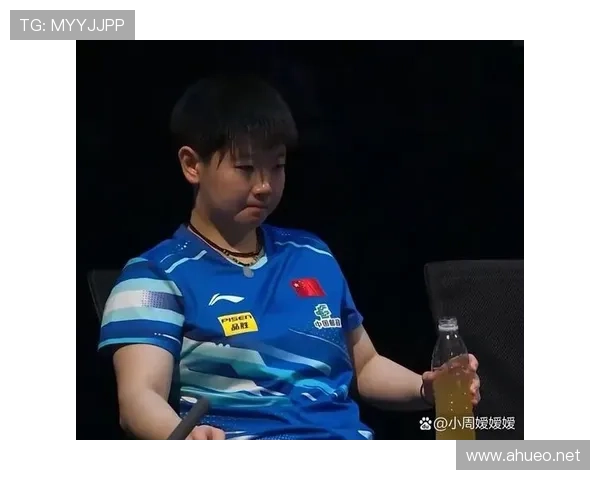 孙颖莎一天喝五杯冰美式，训练完直接睡更衣室
