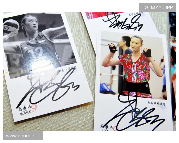 惠若琪拎着大牌逛菜市场那瞬间，我差点以为走错小区